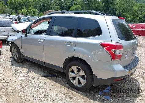 2015 Subaru Forester 2.5I Premium из США, поврежденный, VIN JF2SJADC0FH403035